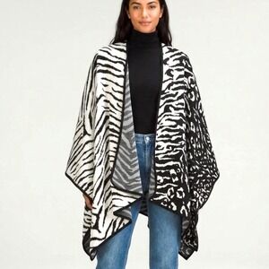 White House Black Market Poncho Women OS Black White Animal Print Cashmere Blend